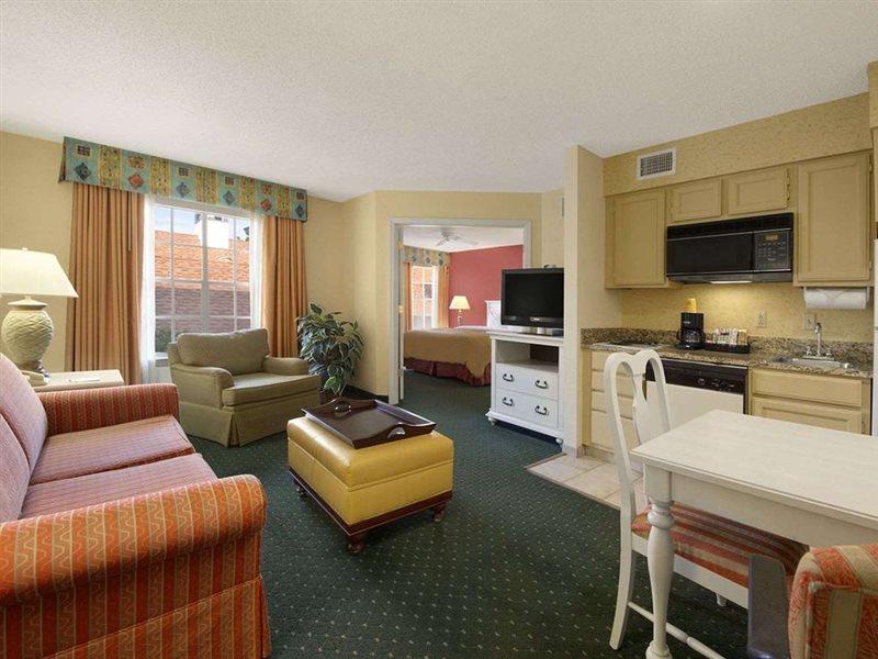 Hawthorn Suites By Wyndham Jacksonville Esterno foto